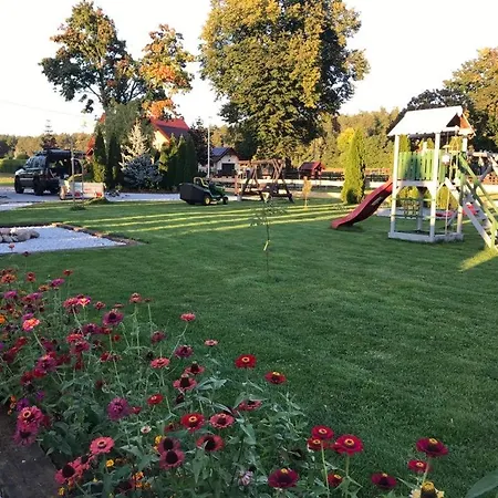 Lesny Zakatek Uroczysko 샬레