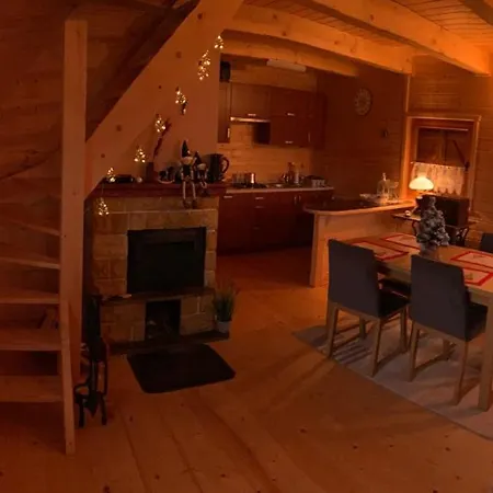 Lesny Zakatek Uroczysko 샬레 Rychtal